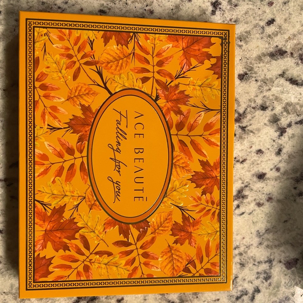 ACE BEAUTĒ: Falling for you